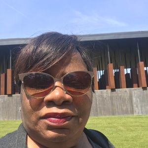 Meet your Posher, Kathy